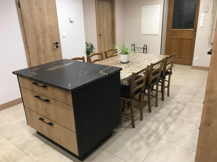 Paisible Logement Tout Equipe Pour 1 A 6 Personnes Ebersheim Екстер'єр фото
